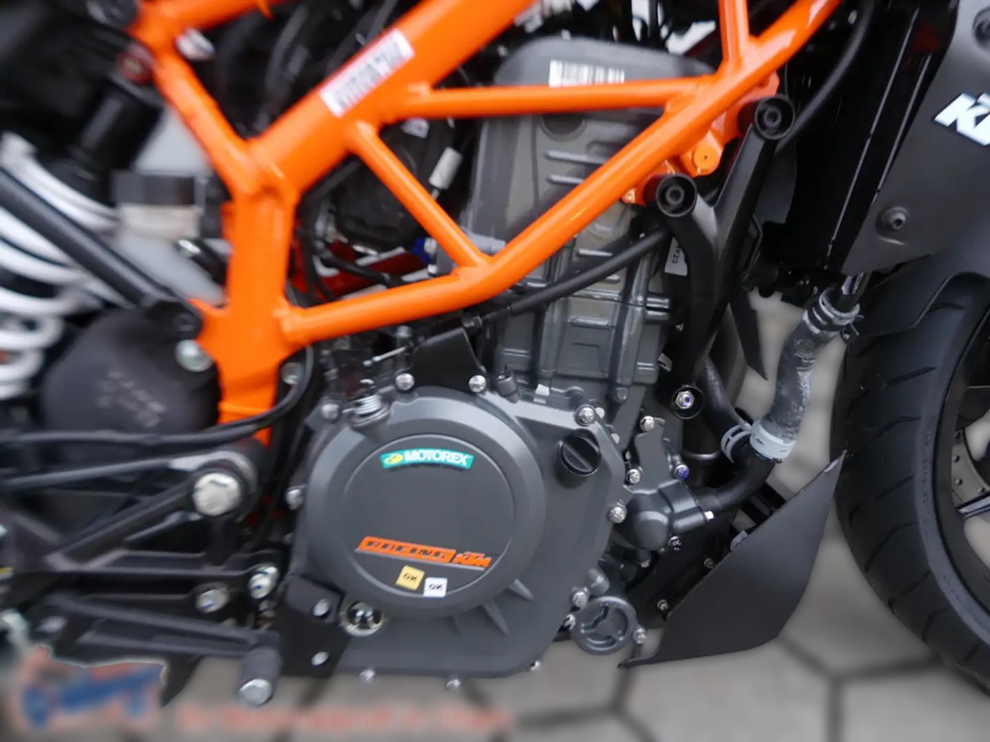 2023 KTM 390 Duke - 0 km - Náhled 16