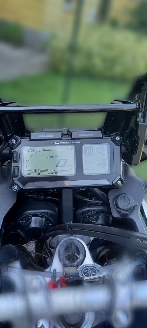 2016 Yamaha XT 1200 Z Super Ténéré - 58 000 km - Náhled 8
