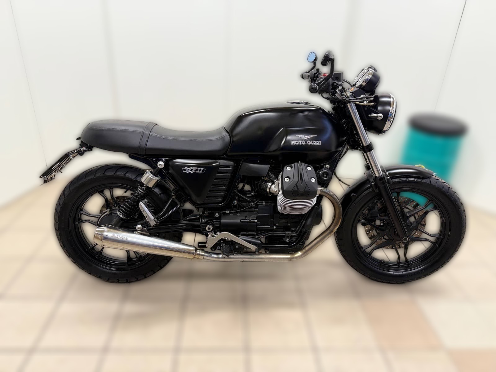 2016 Moto Guzzi V7 - 39 345 km