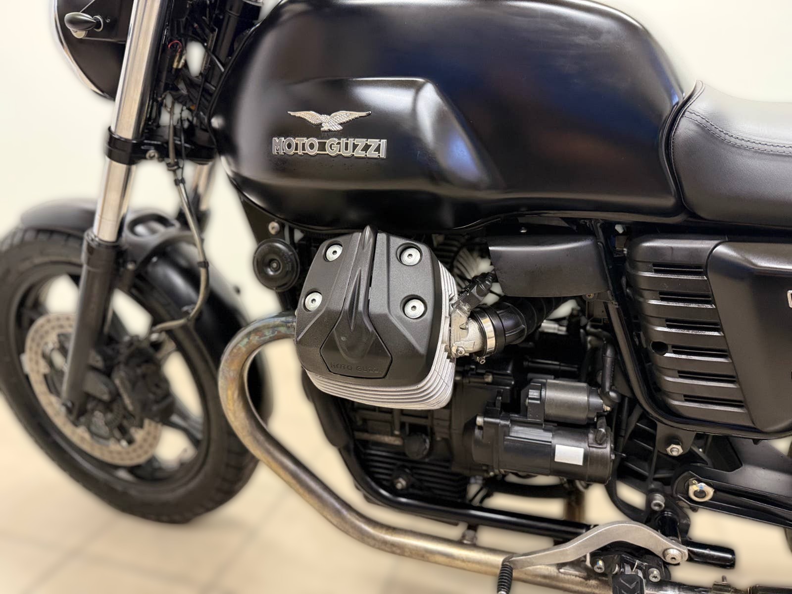 2016 Moto Guzzi V7 - 39 345 km - Náhled 14