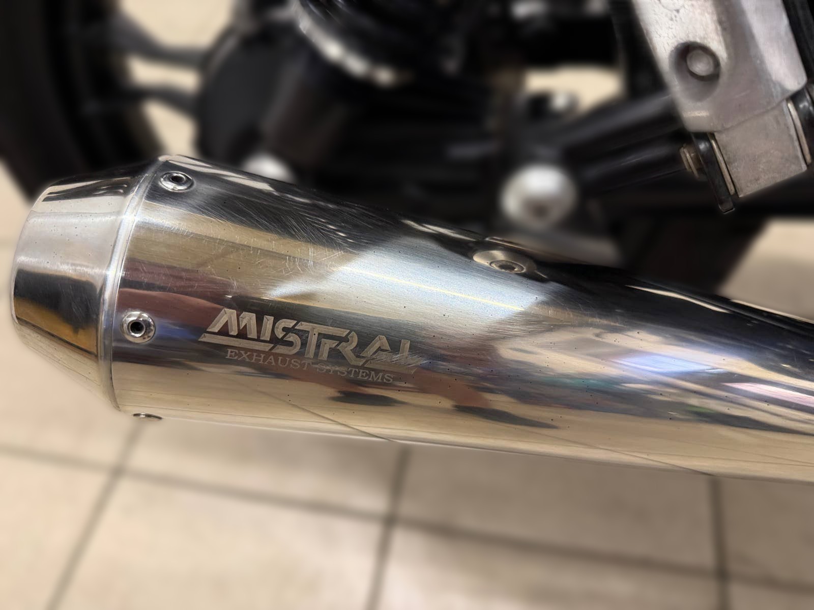 2016 Moto Guzzi V7 - 39 345 km - Náhled 30
