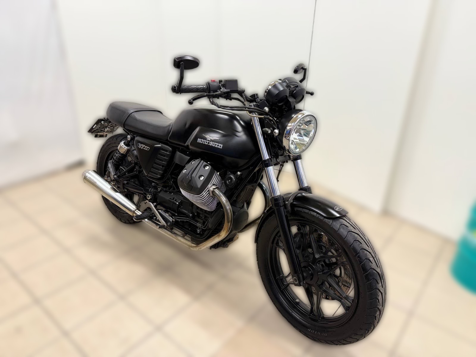 2016 Moto Guzzi V7 - 39 345 km - Náhled 37