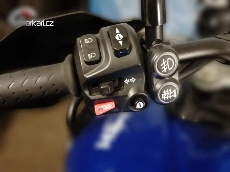 2016 Triumph Tiger 800 - 29 000 km - Náhled 23
