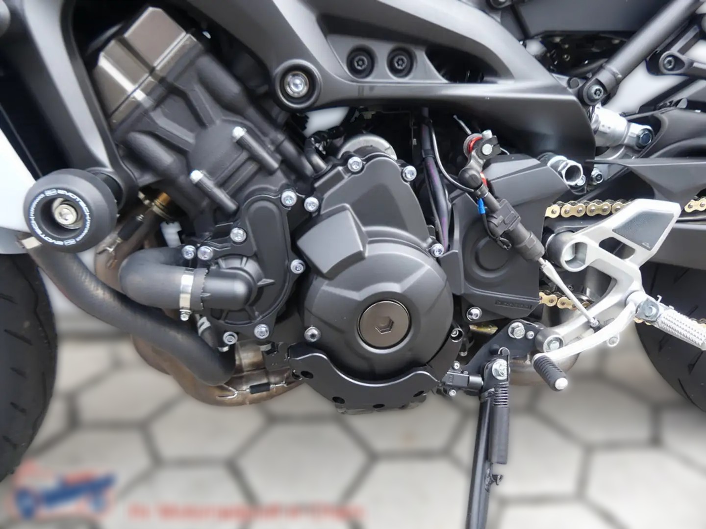 2020 Yamaha MT-09 - 26 917 km - Náhled 13