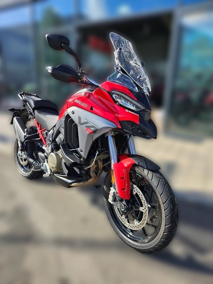2025 Ducati Multistrada V4 - 6 050 km - Náhled 2