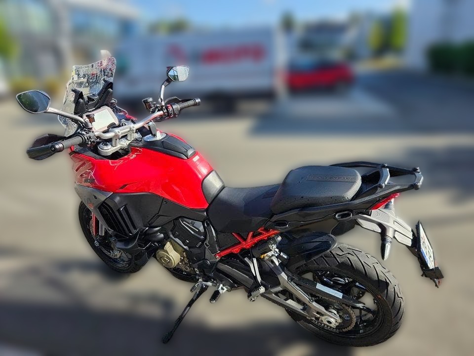2025 Ducati Multistrada V4 - 6 050 km - Náhled 4