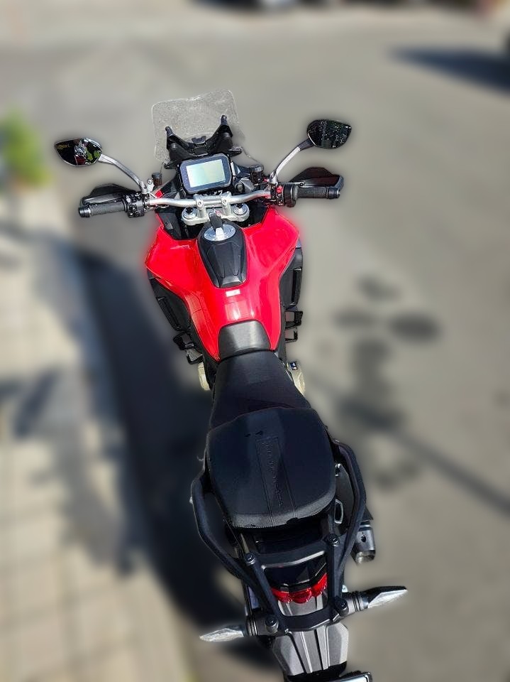 2025 Ducati Multistrada V4 - 6 050 km - Náhled 5