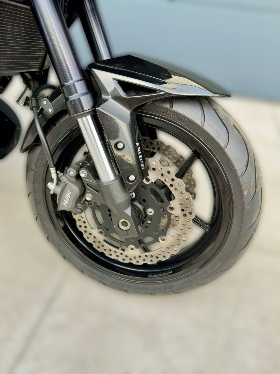 2015 Kawasaki Versys 650 - 9 000 km - Náhled 6