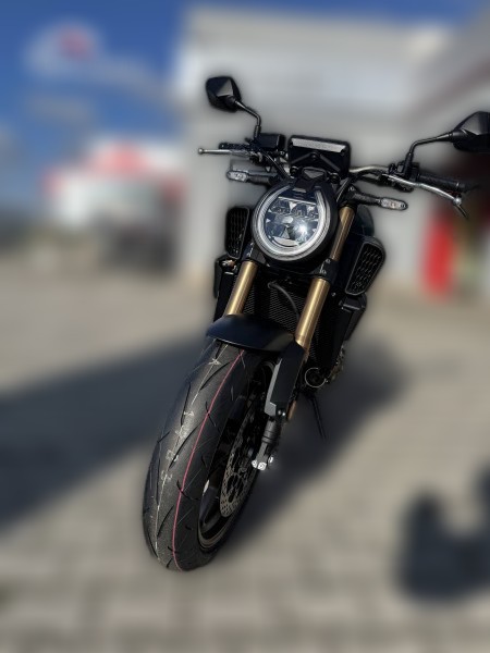 2025 Honda CB 650R - 0 km - Náhled 14