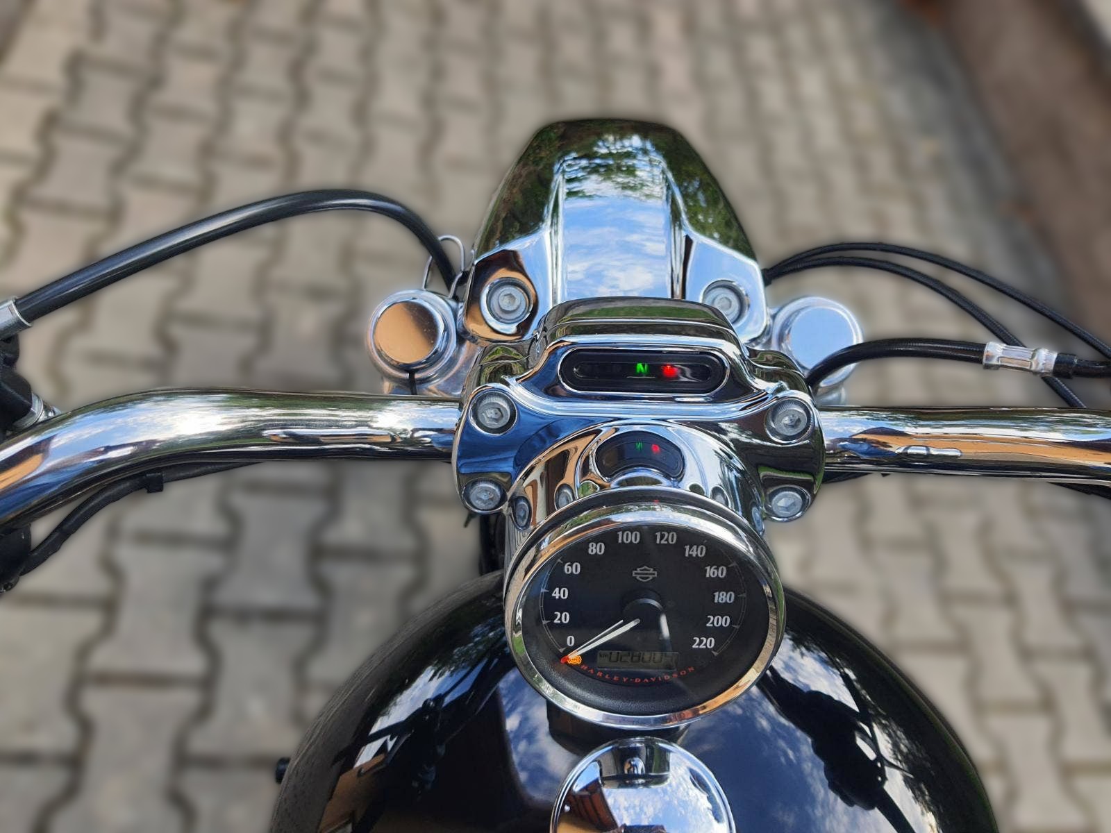 2025 Harley-Davidson Sportster 1200 - 26 800 km - Náhled 74