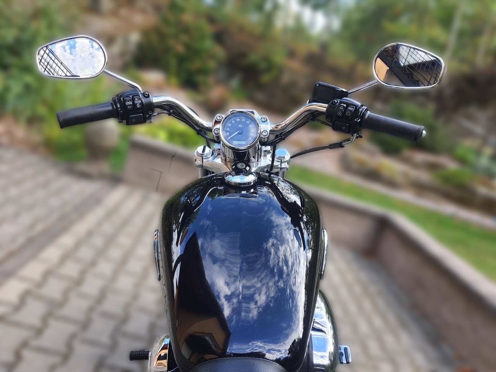 2025 Harley-Davidson Sportster 1200 - 26 800 km - Náhled 90