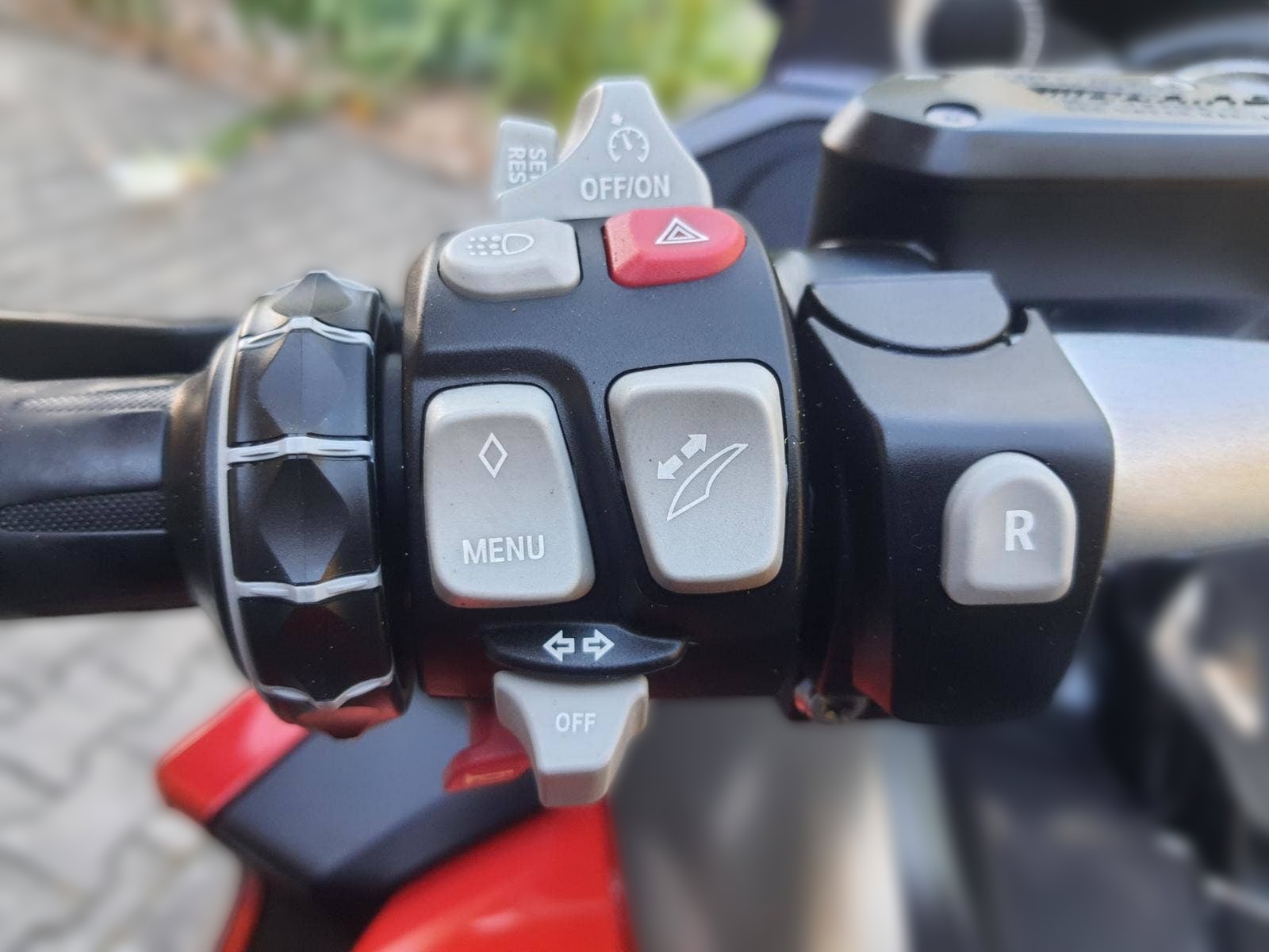 2011 BMW K 1600 GT - 47 500 km - Náhled 14