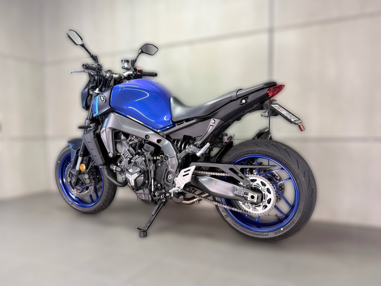 2023 Yamaha MT-09 - 4 669 km - Náhled 7