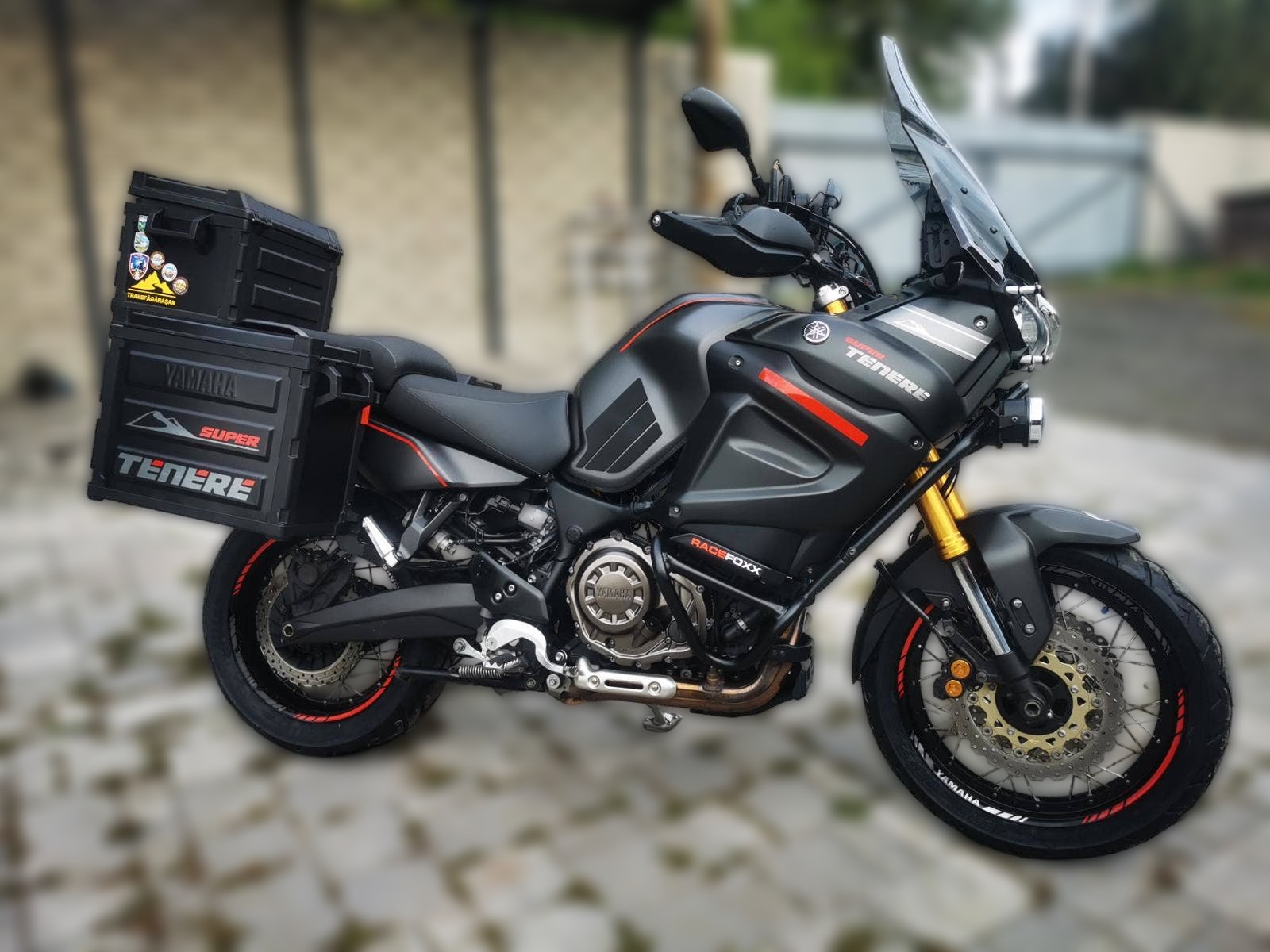 2025 Yamaha XT 1200 Z Super Ténéré - 58 200 km - Náhled 3
