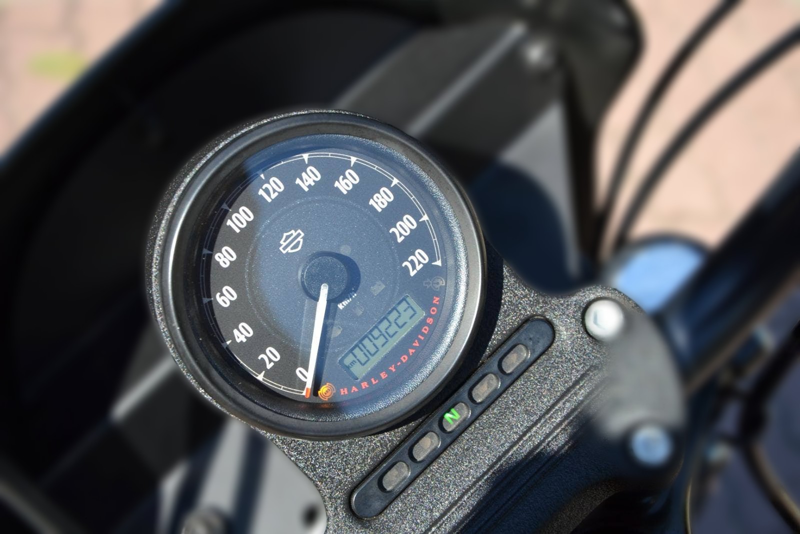 2017 Harley-Davidson Sportster 1200 - 9 223 km - Náhled 18
