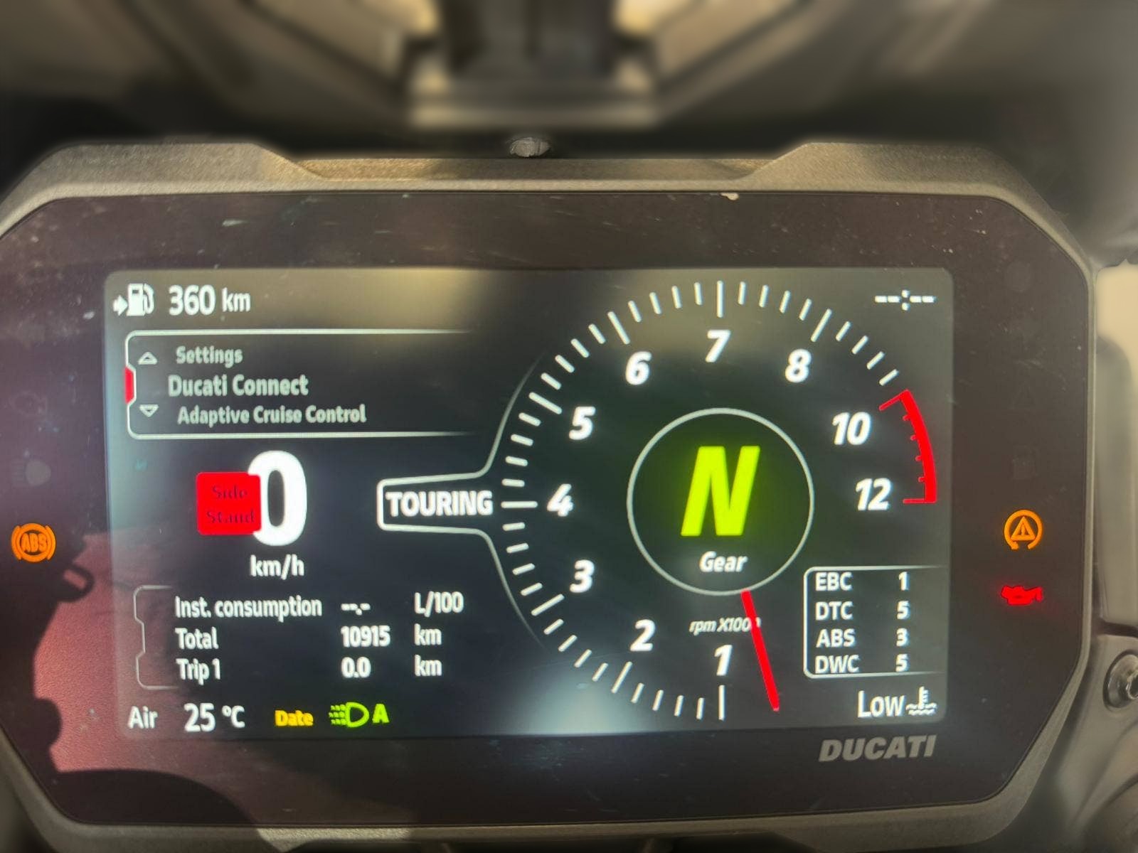 2025 Ducati Multistrada V4 - 11 000 km - Náhled 3