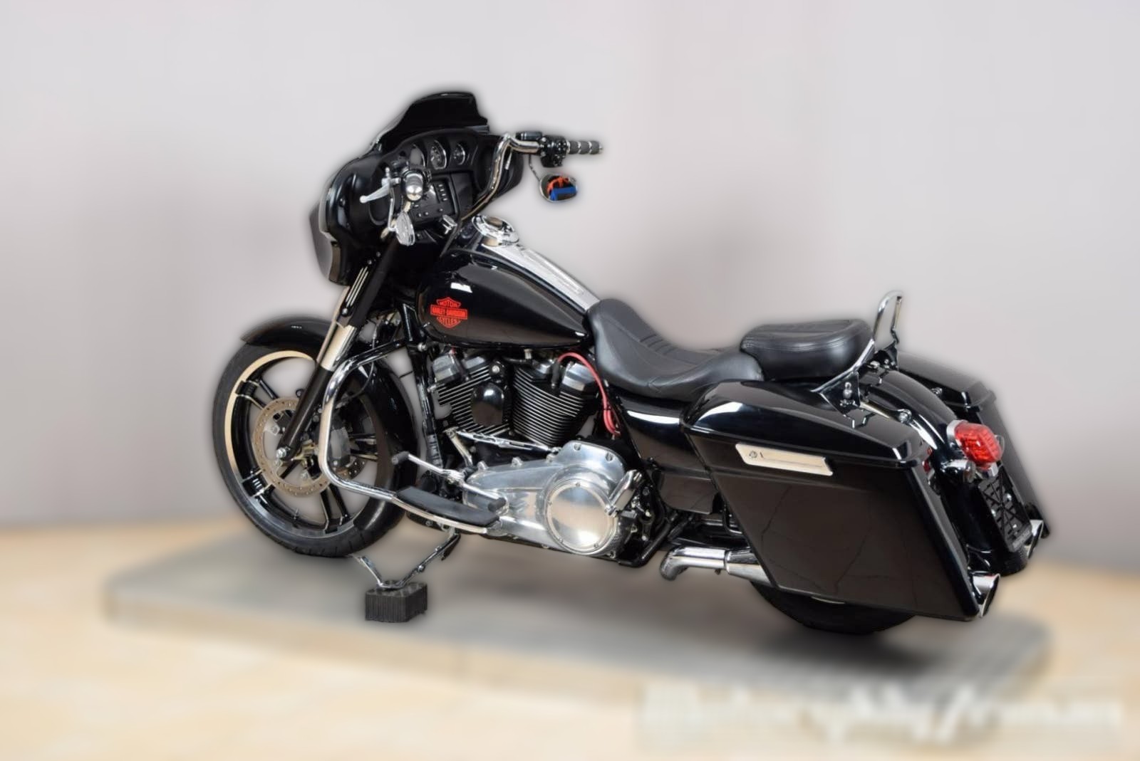 2019 Harley-Davidson Touring - 43 000 km - Náhled 14
