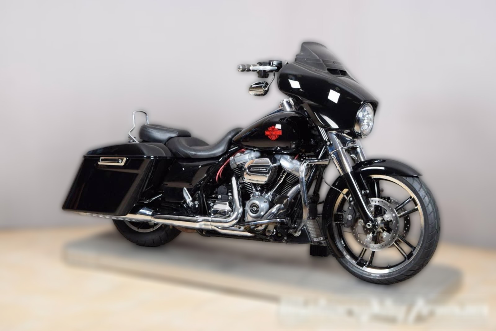 2019 Harley-Davidson Touring - 43 000 km - Náhled 26
