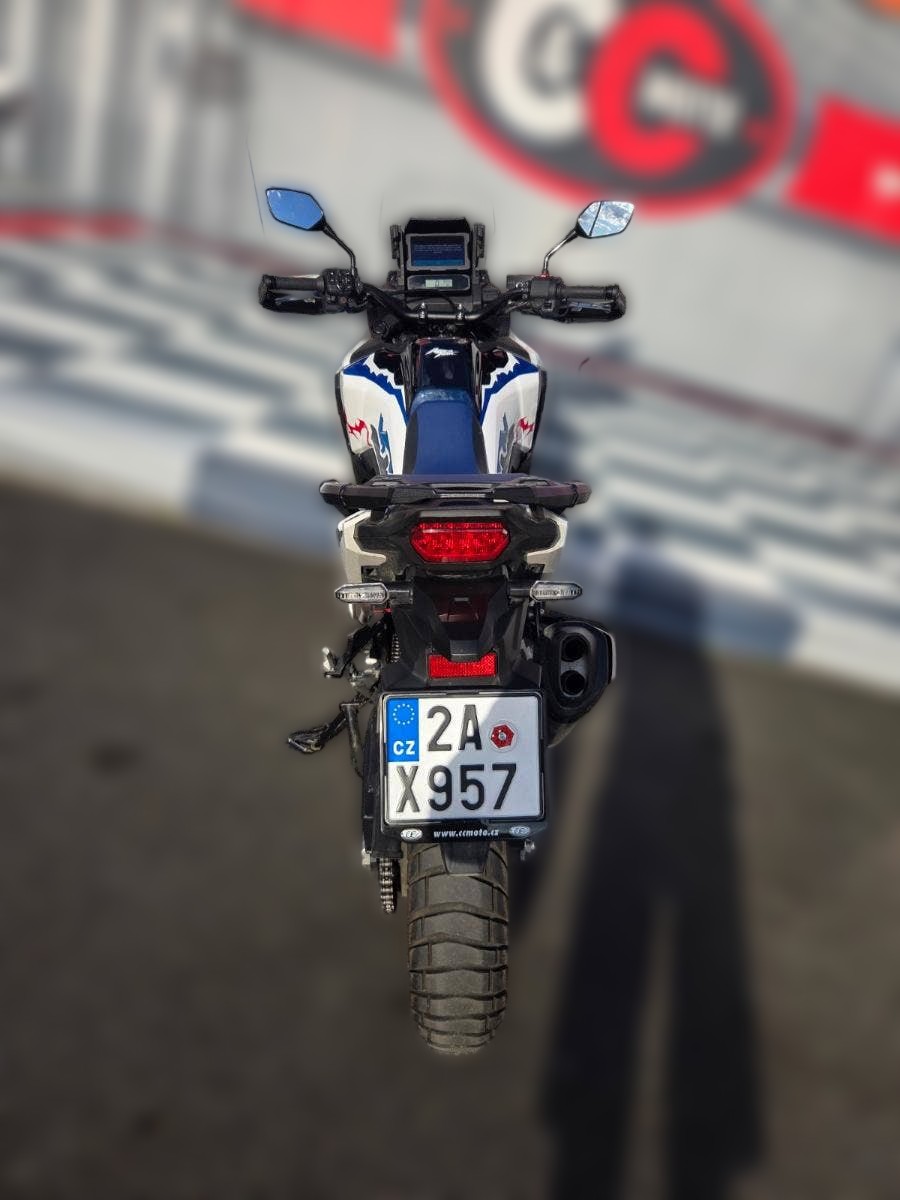2025 Honda CRF 1100 L Africa Twin - 9 800 km - Náhled 6