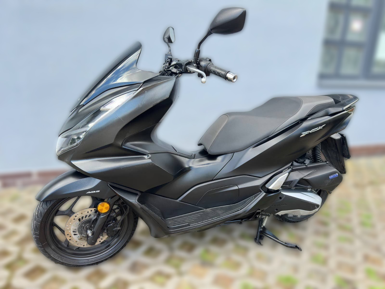 2022 Honda PCX 125 - 22 000 km - Náhled 4