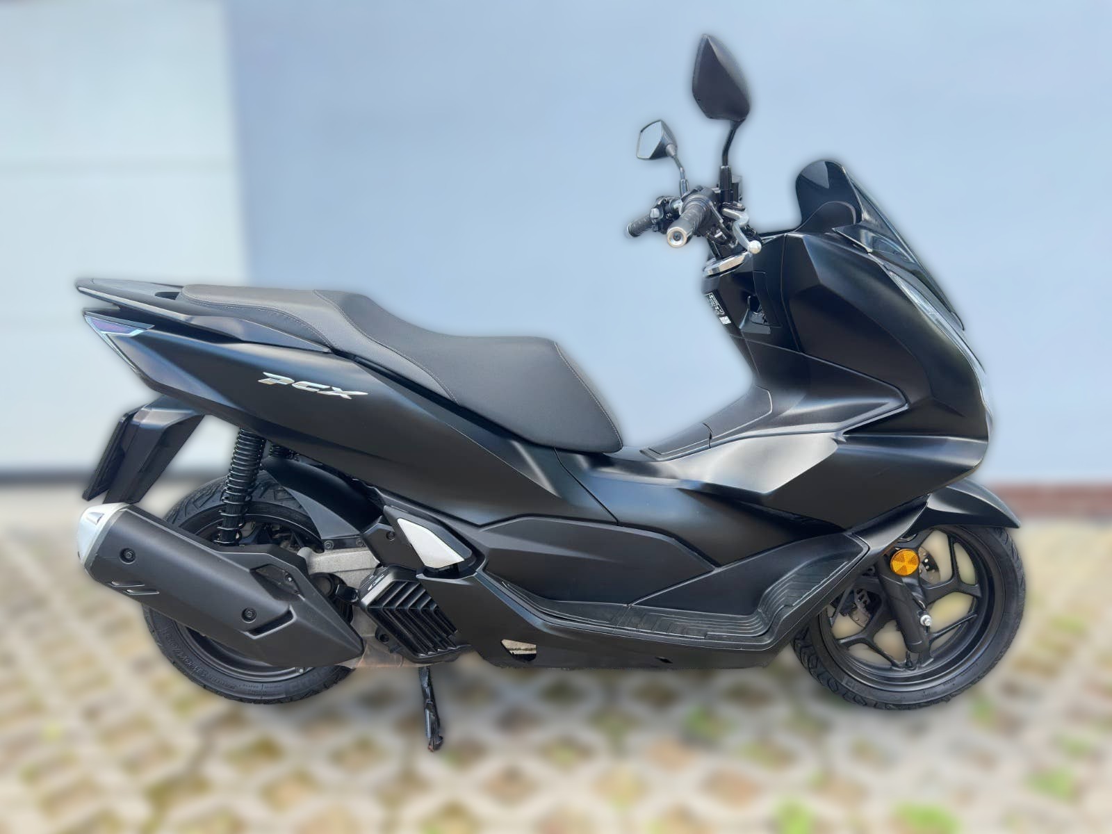 2022 Honda PCX 125 - 22 000 km - Náhled 20