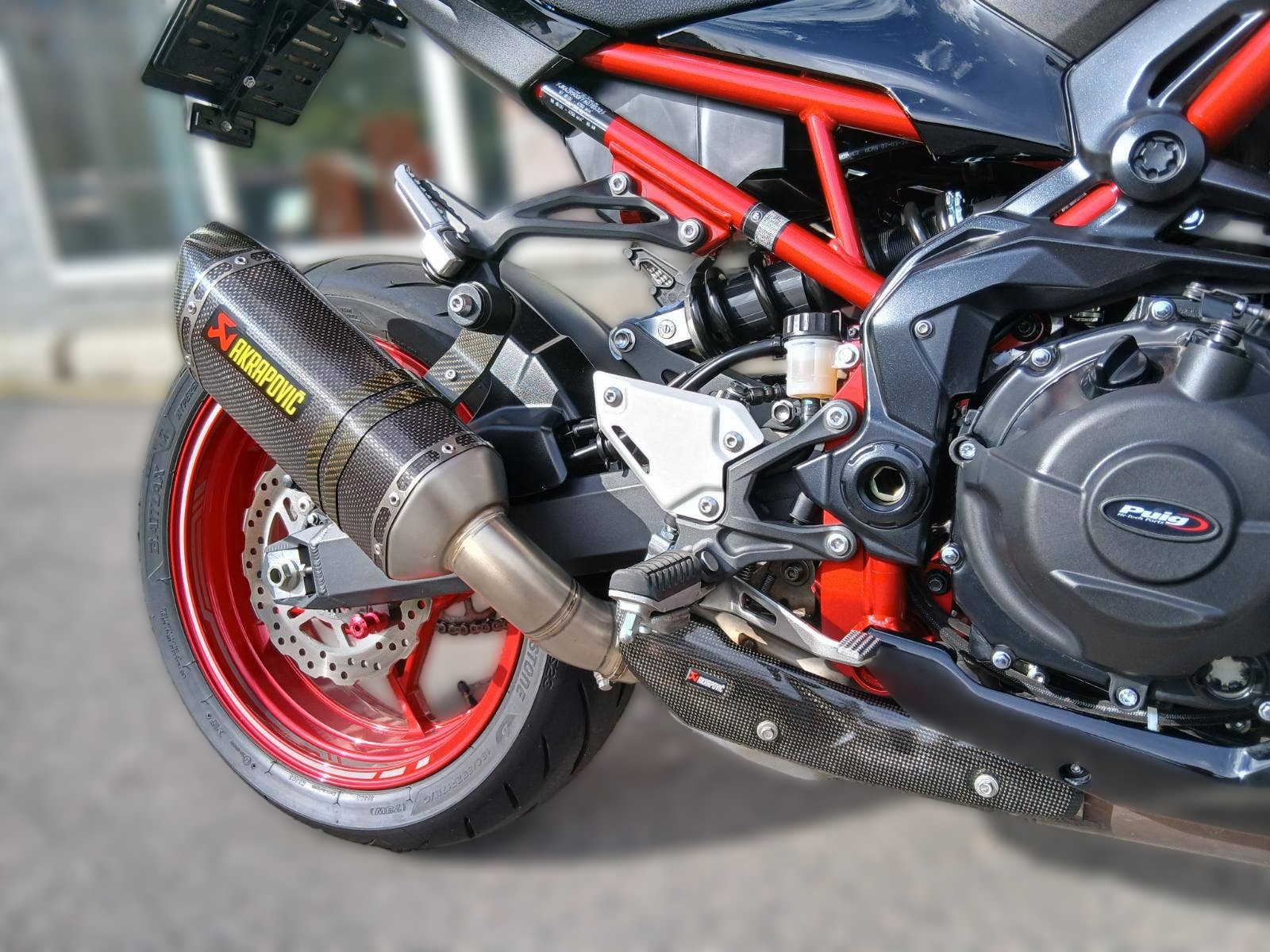 2024 Kawasaki Z900 - 8 800 km - Náhled 39
