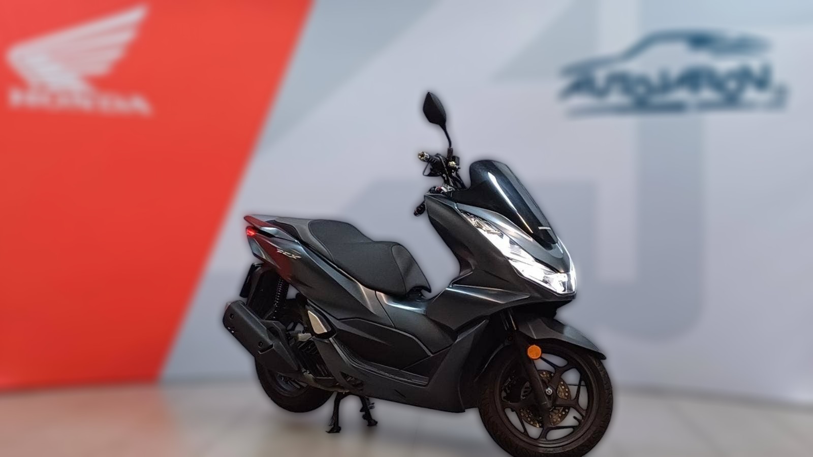 2022 Honda PCX 125 - 2 483 km - Náhled 14
