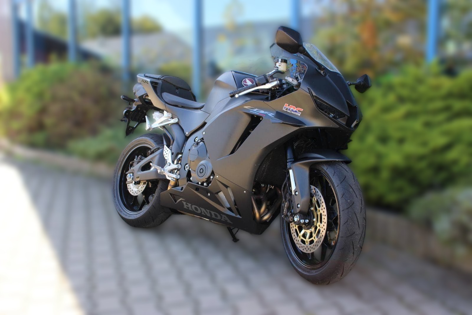 2025 Honda CBR 600 RR - 650 km - Náhled 24