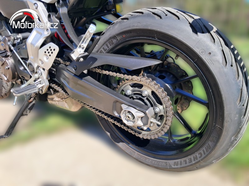 2015 Yamaha MT-07 - 16 400 km - Náhled 9