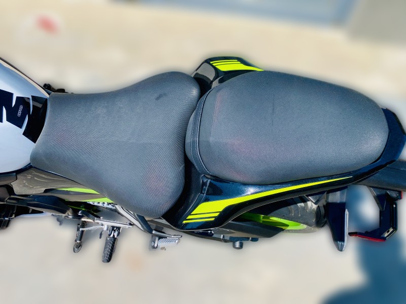 2025 Kawasaki Z900 - 31 000 km - Náhled 25
