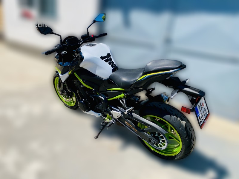 2025 Kawasaki Z900 - 31 000 km - Náhled 33
