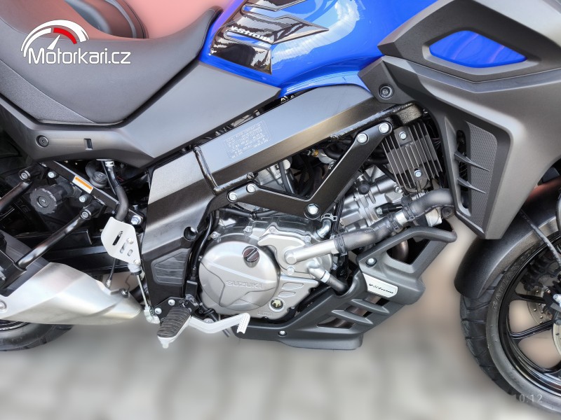 2022 Suzuki DL 650 V-Strom - 9 500 km - Náhled 10