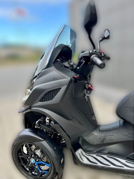 2023 Piaggio MP3 - 1 036 km - Náhled 7