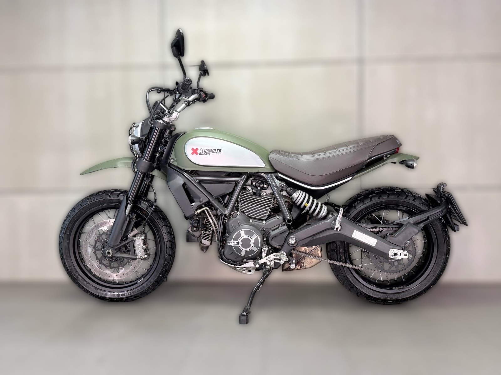 2015 Ducati Scrambler - 1 652 km - Náhled 5