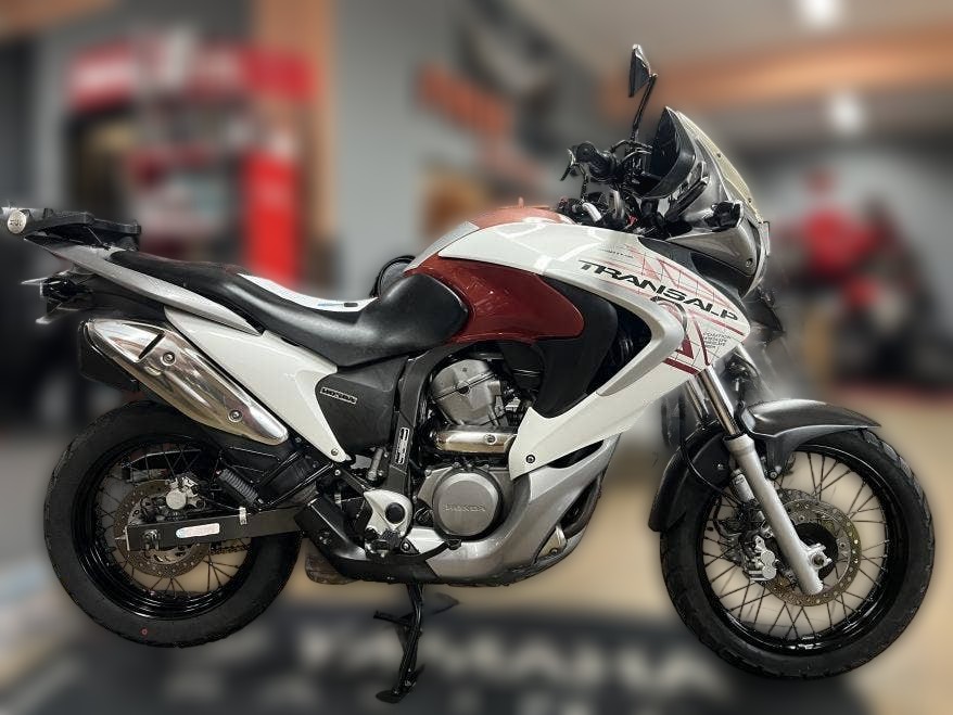 2010 Honda XL 700 V Transalp - 48 000 km