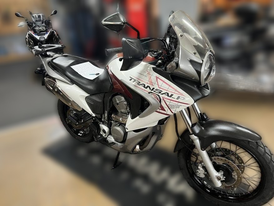 2010 Honda XL 700 V Transalp - 48 000 km - Náhled 2