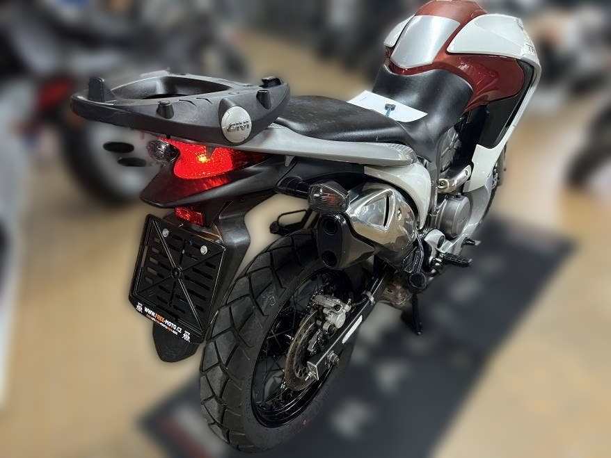 2010 Honda XL 700 V Transalp - 48 000 km - Náhled 33