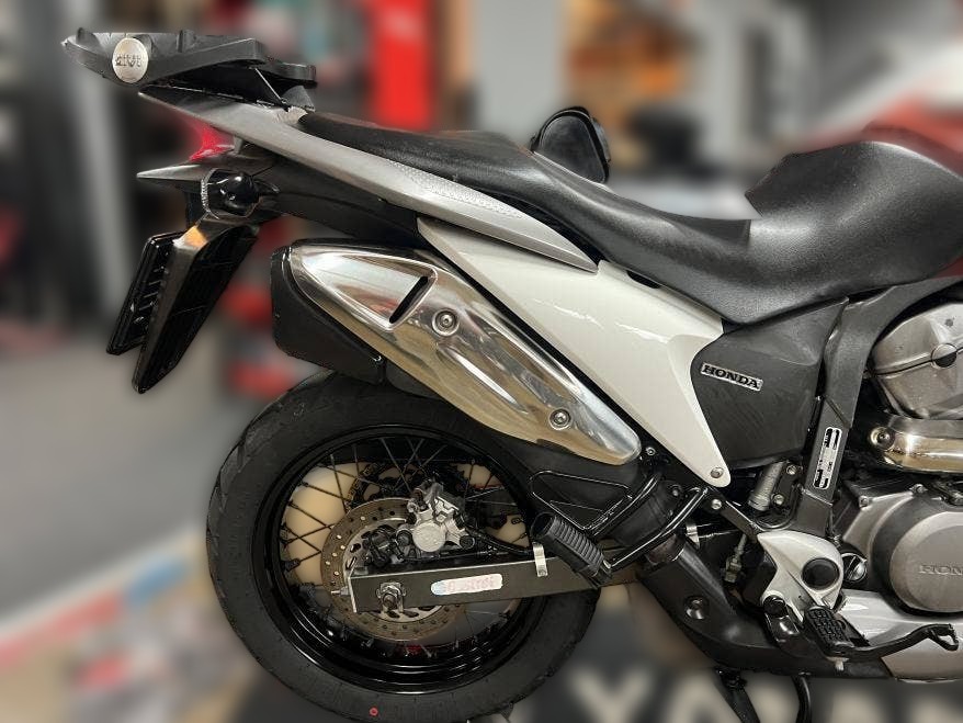 2010 Honda XL 700 V Transalp - 48 000 km - Náhled 37