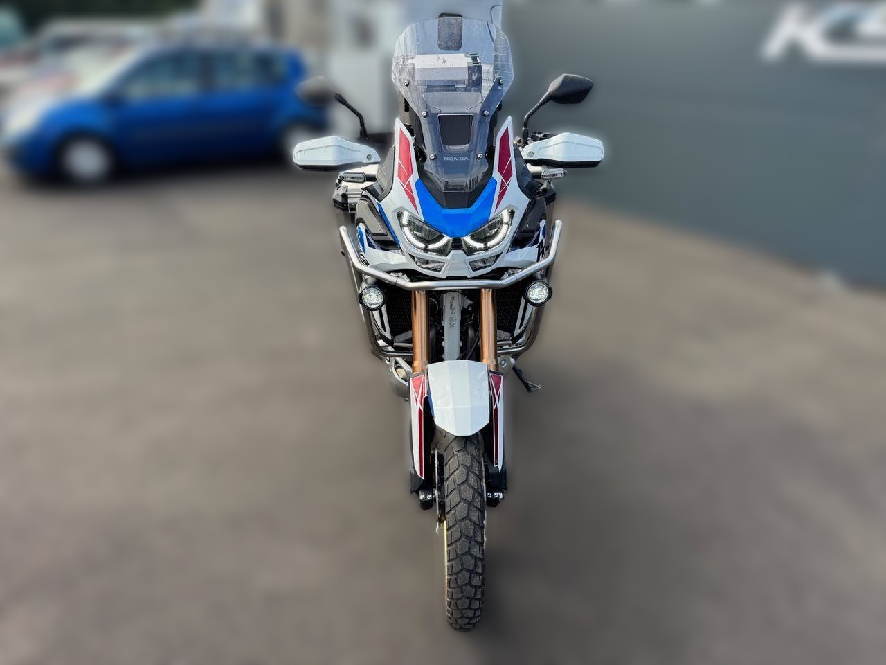 2024 Honda CRF 1100 L Africa Twin - 8 000 km - Náhled 3
