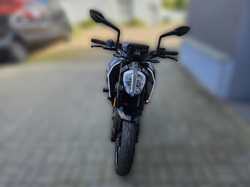 2022 KTM 390 Duke - 22 359 km - Náhled 21