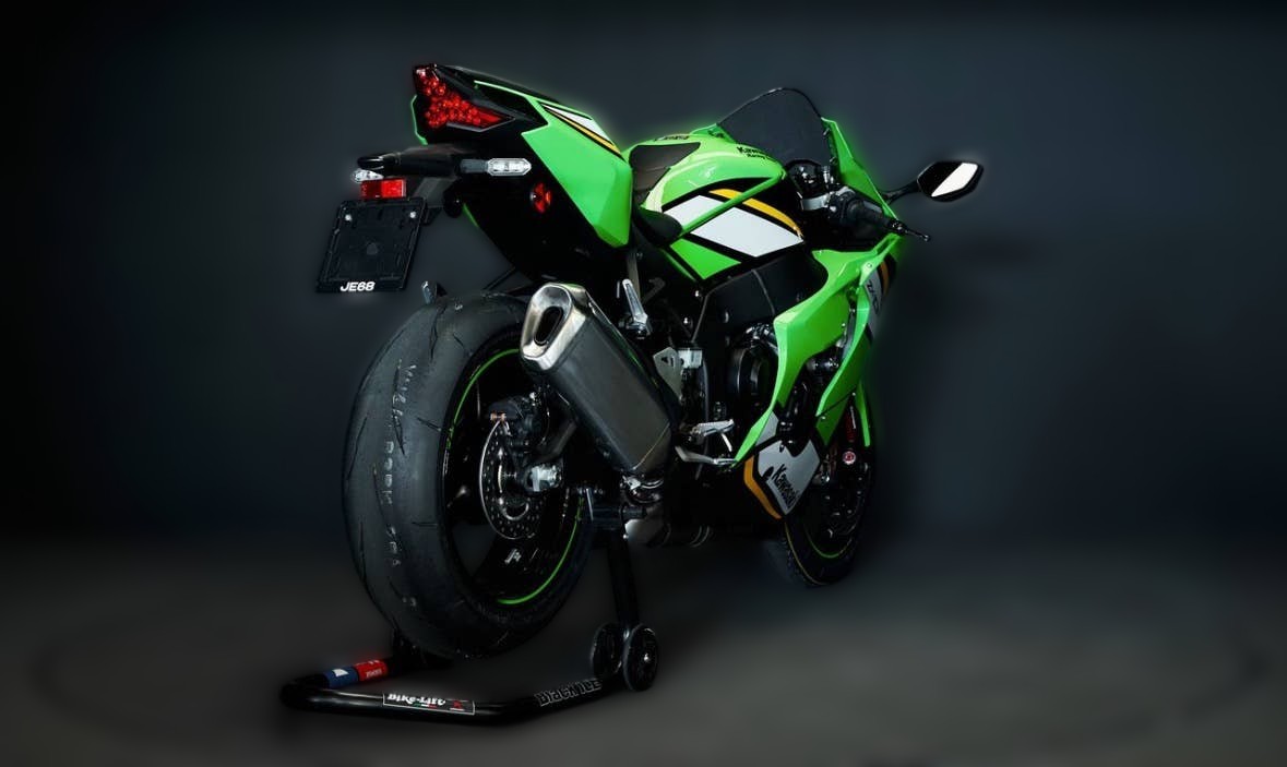 2025 Kawasaki Ninja ZX-10R - 0 km - Náhled 18