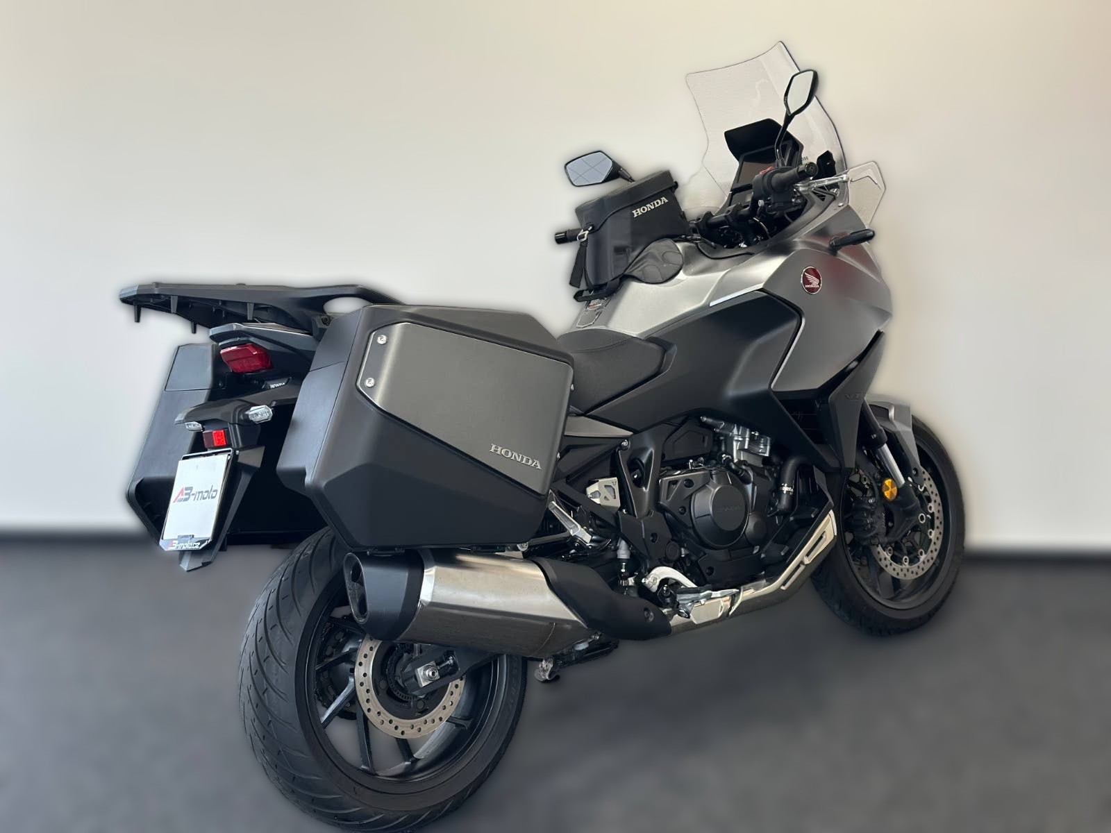 2023 Honda NT 1100 - 6 000 km - Náhled 3