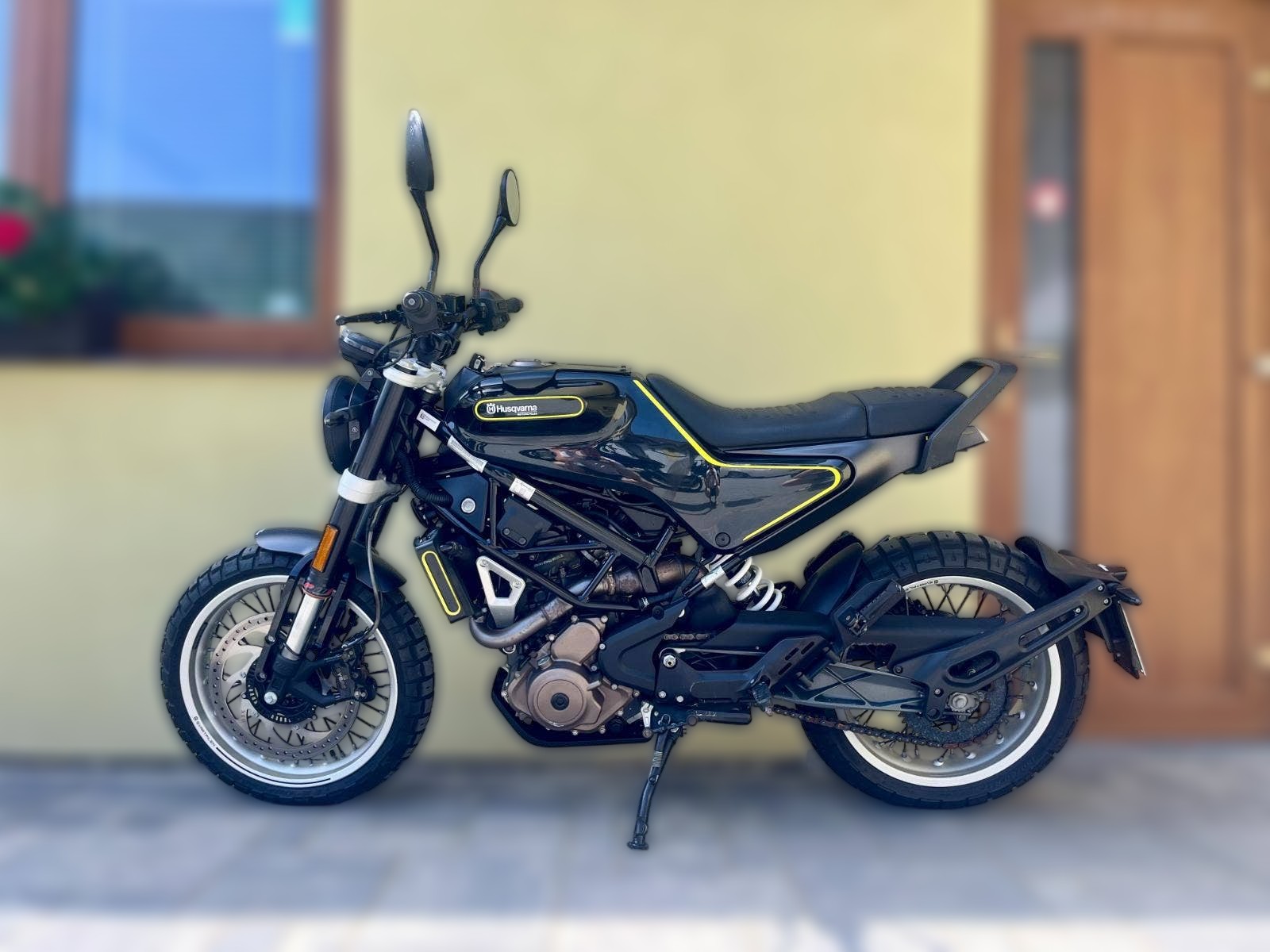 2023 Husqvarna Svartpilen 401 - 0 km - Náhled 3