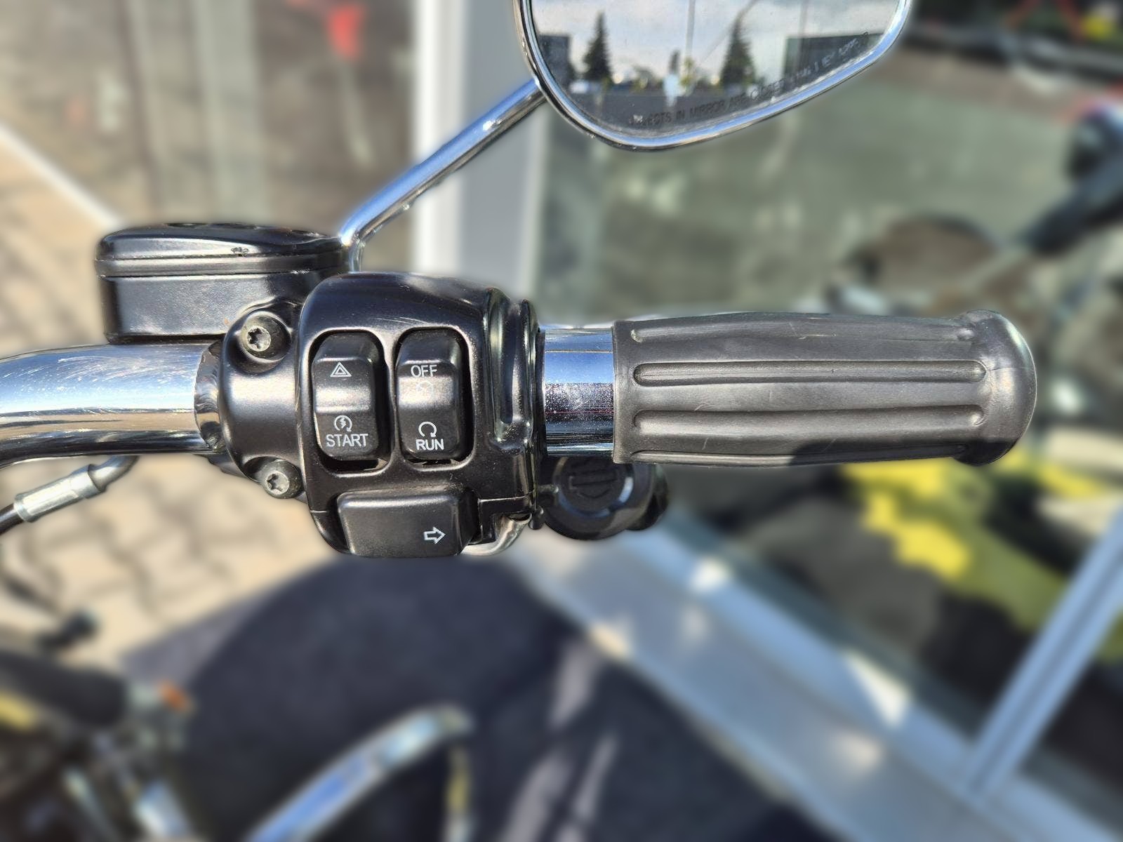 2012 Harley-Davidson Harley-Davidson Softail - 49 996 km - Náhled 2