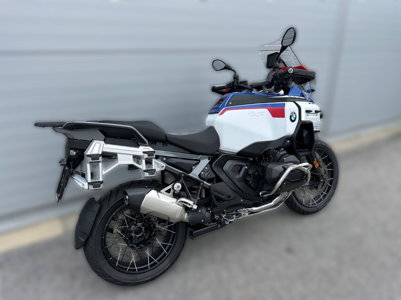 2023 BMW R 1250 GS Adventure - 5 km - Náhled 4