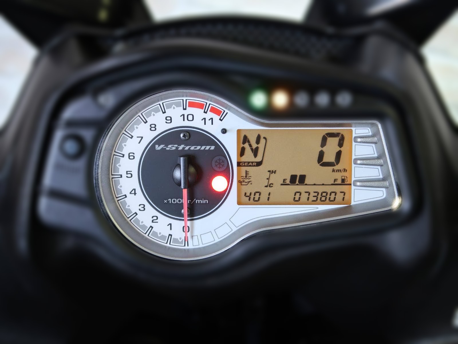 2011 Suzuki DL 650 V-Strom - 73 800 km - Náhled 7