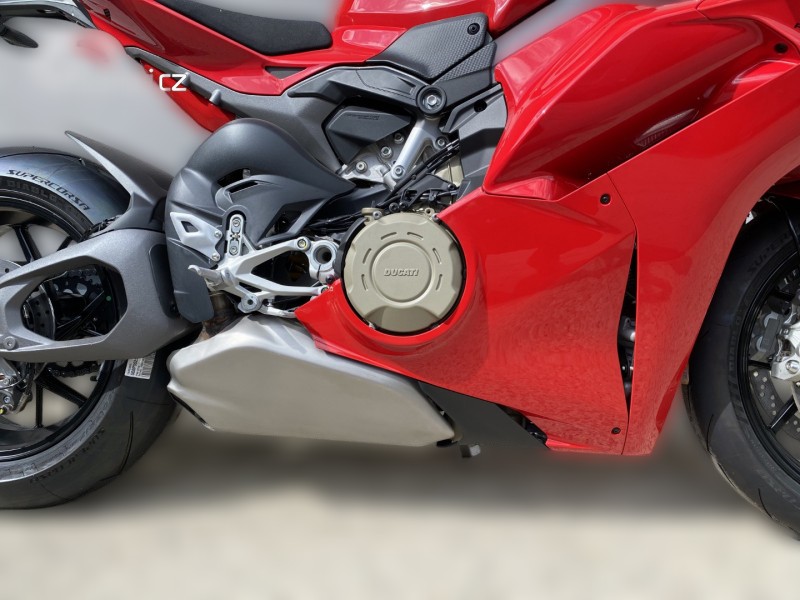 2023 Ducati Panigale V4 - 0 km - Náhled 15