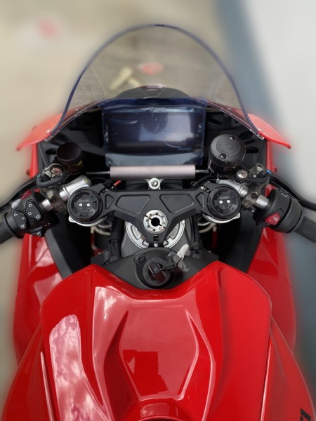 2023 Ducati Panigale V4 - 0 km - Náhled 22