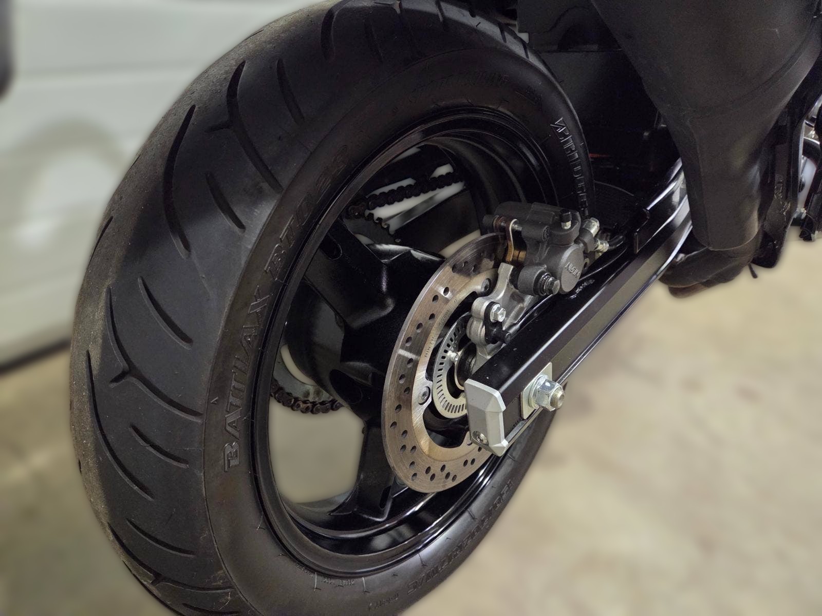 2012 Suzuki DL 650 V-Strom - 16 499 km - Náhled 21