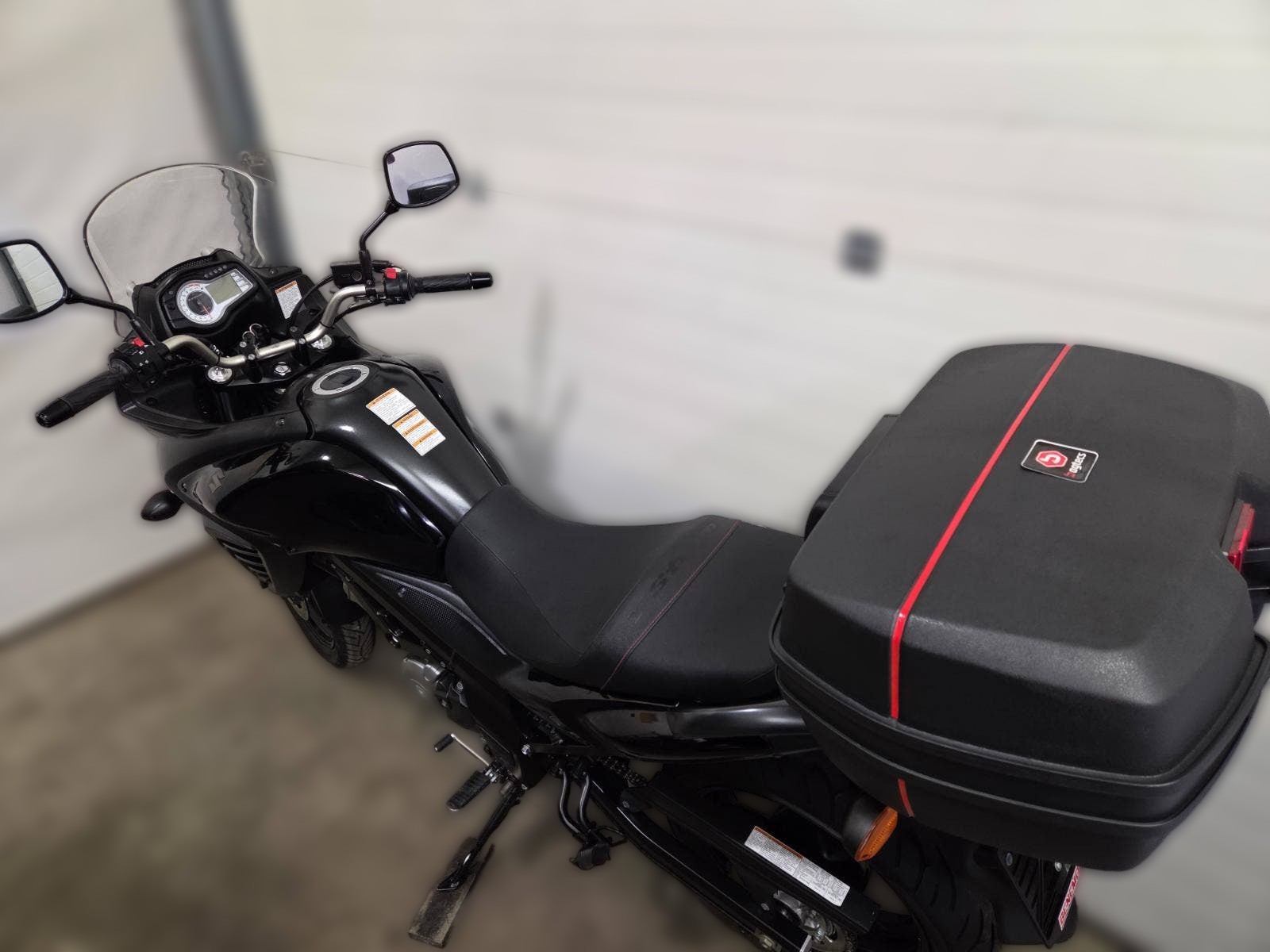 2012 Suzuki DL 650 V-Strom - 16 499 km - Náhled 23